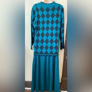 Vintage, Adolfo Collectibles 2-pc Teal Sweater Blouse and Skirt  Size M-L